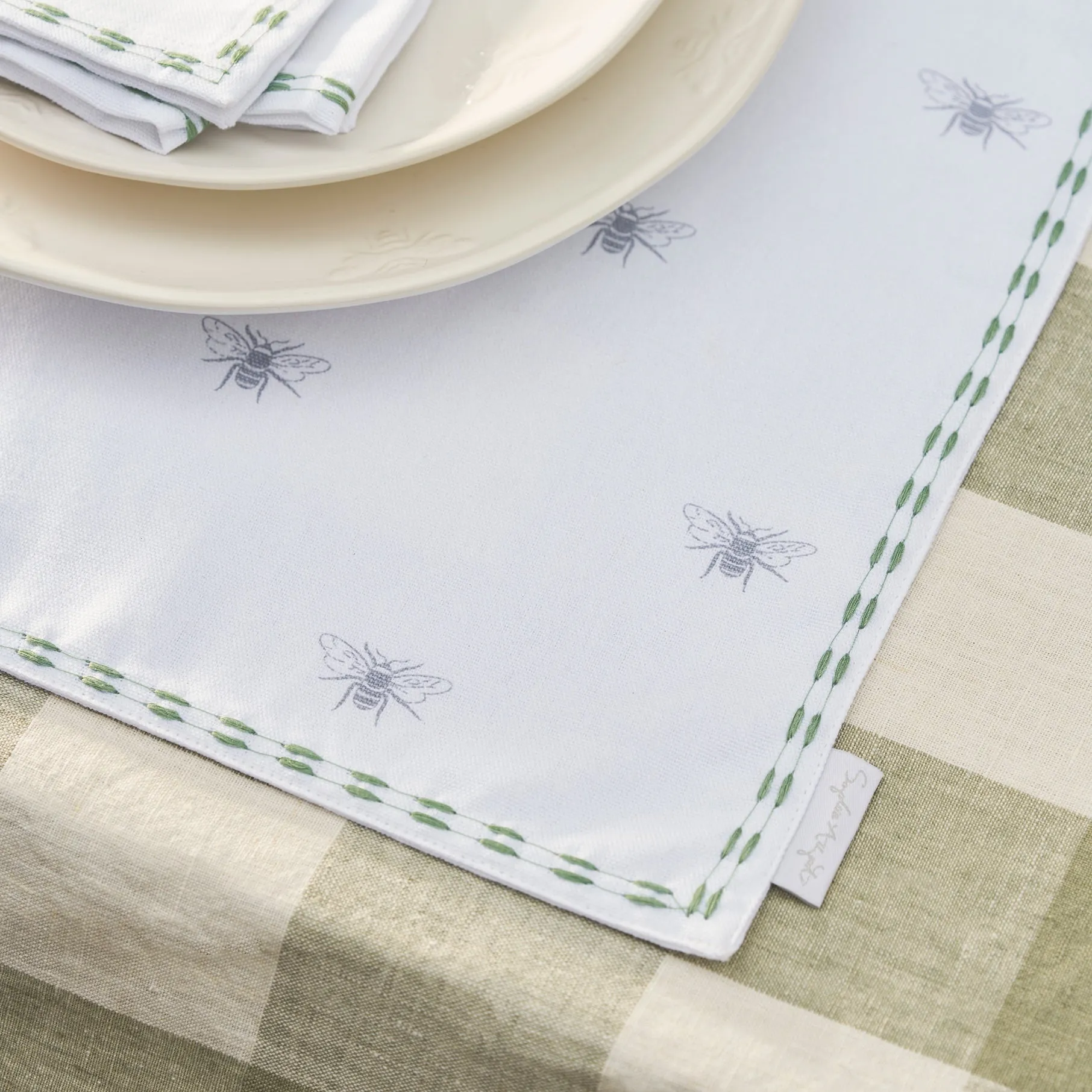 Bees Embroidered Fabric Placemats (Set of 2)