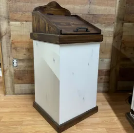 Farmhouse Trash Can