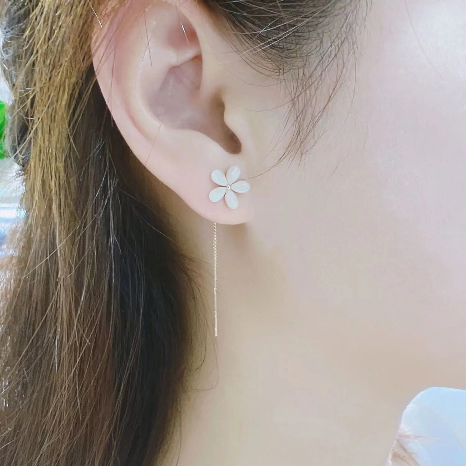 Floral Rest Earrings