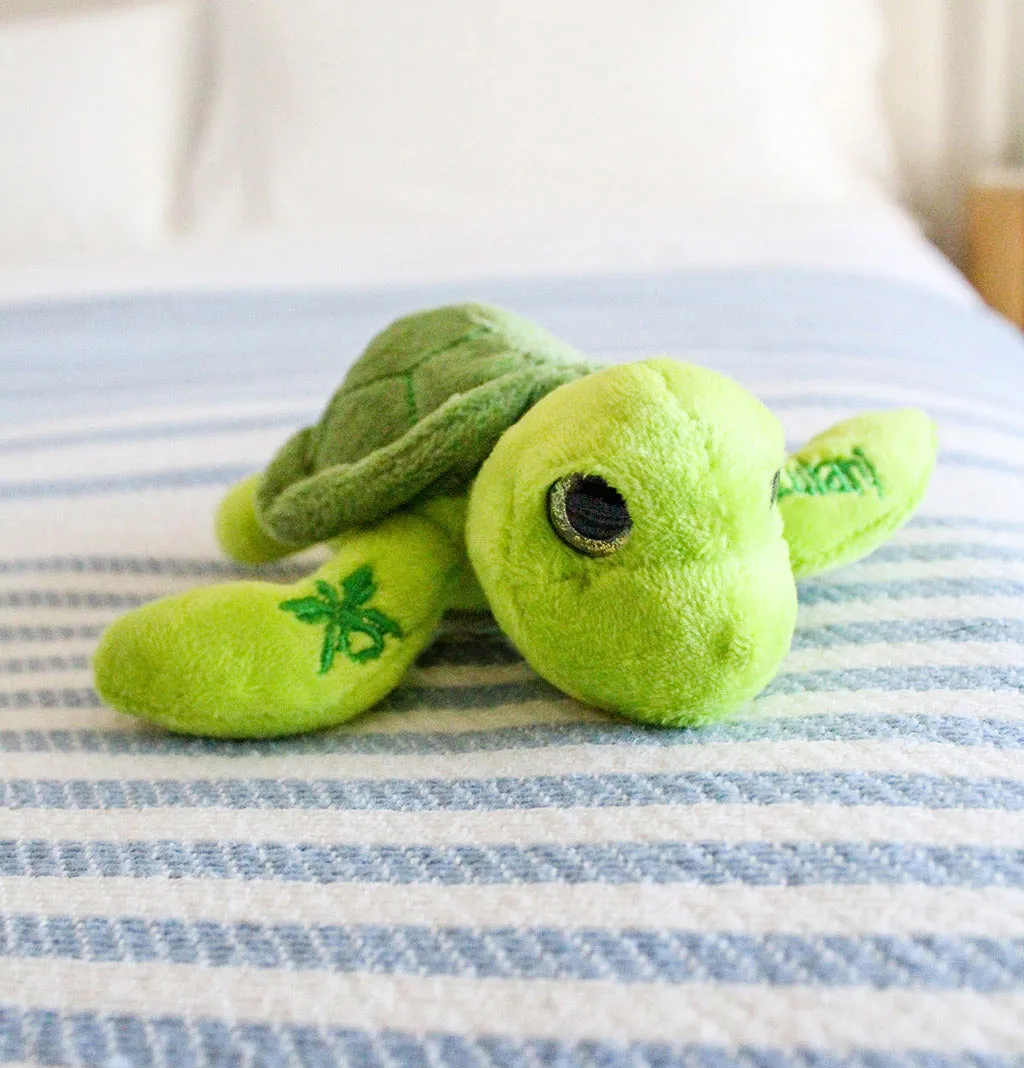 Halekulani Green Sea Turtle Plush Mini Magnet