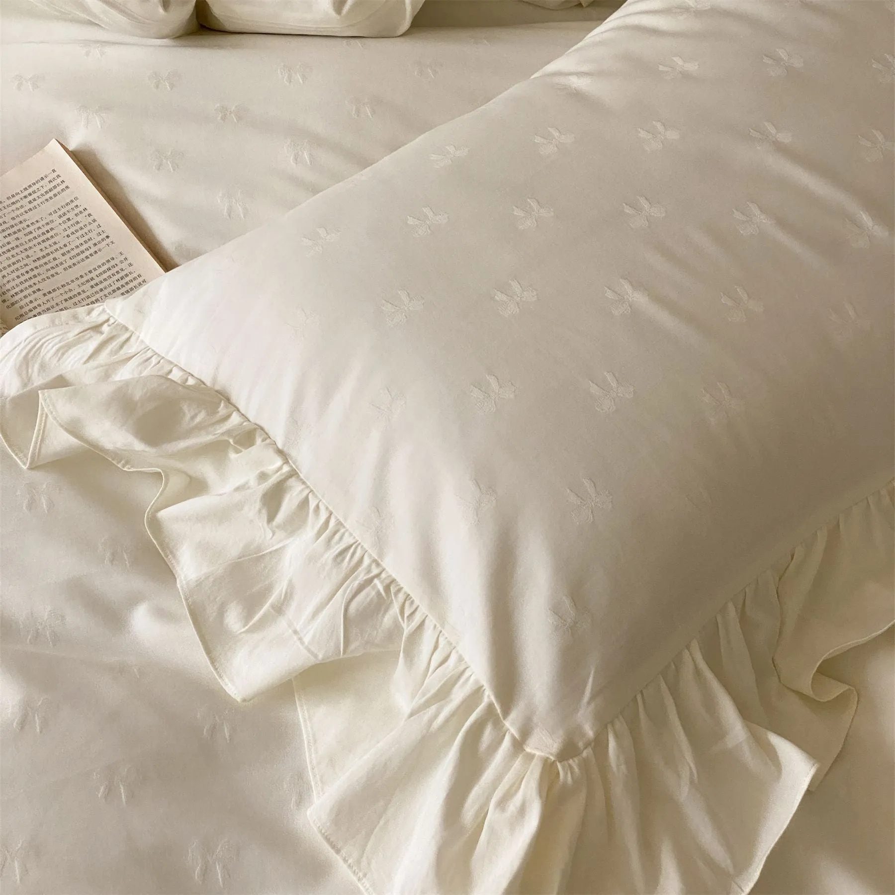 Mimi Ribbon Ruffle White Bedding Set