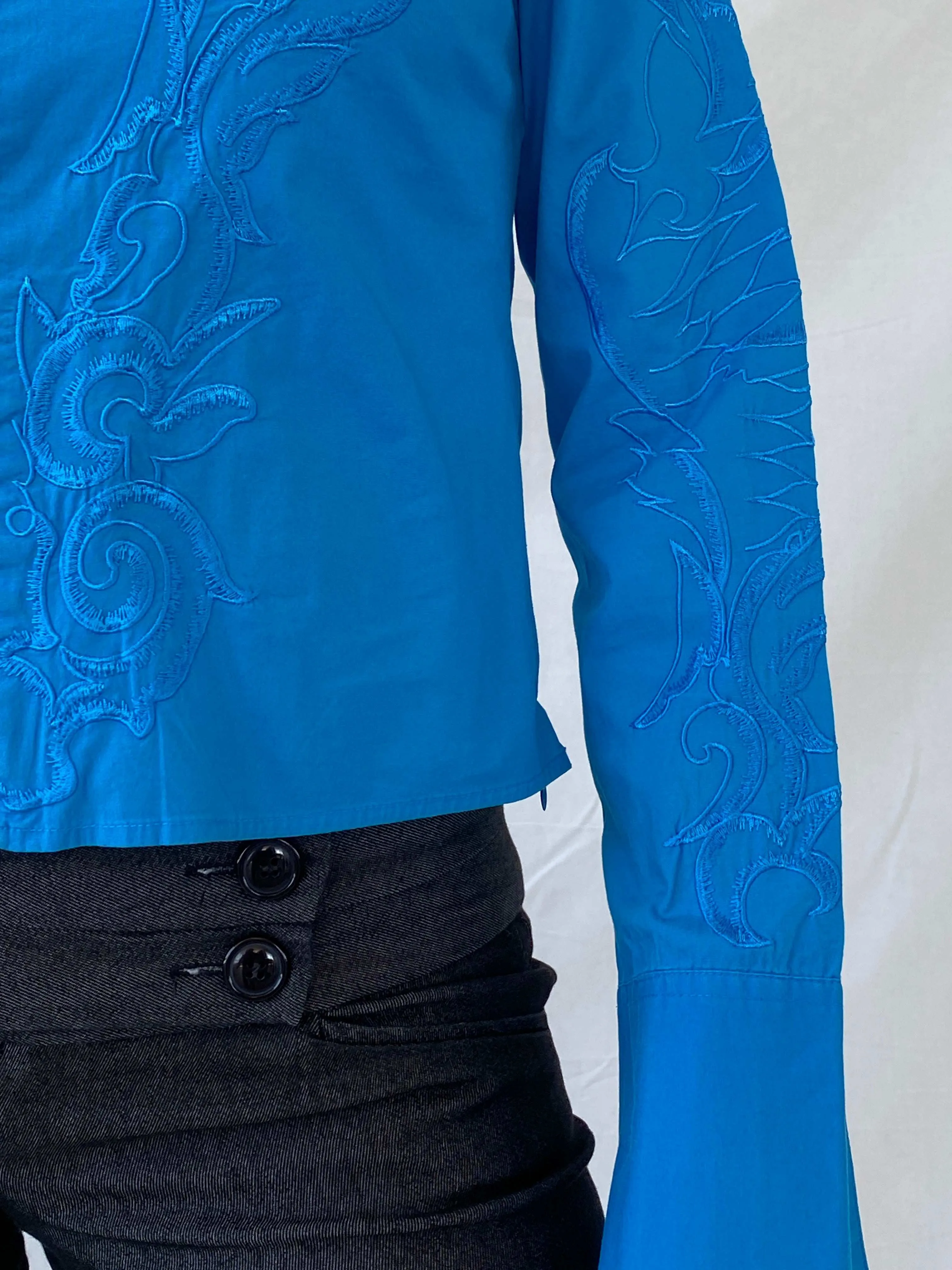 NARACAMICIE Blue Embroidered Women’s Long Sleeve Shirt - S