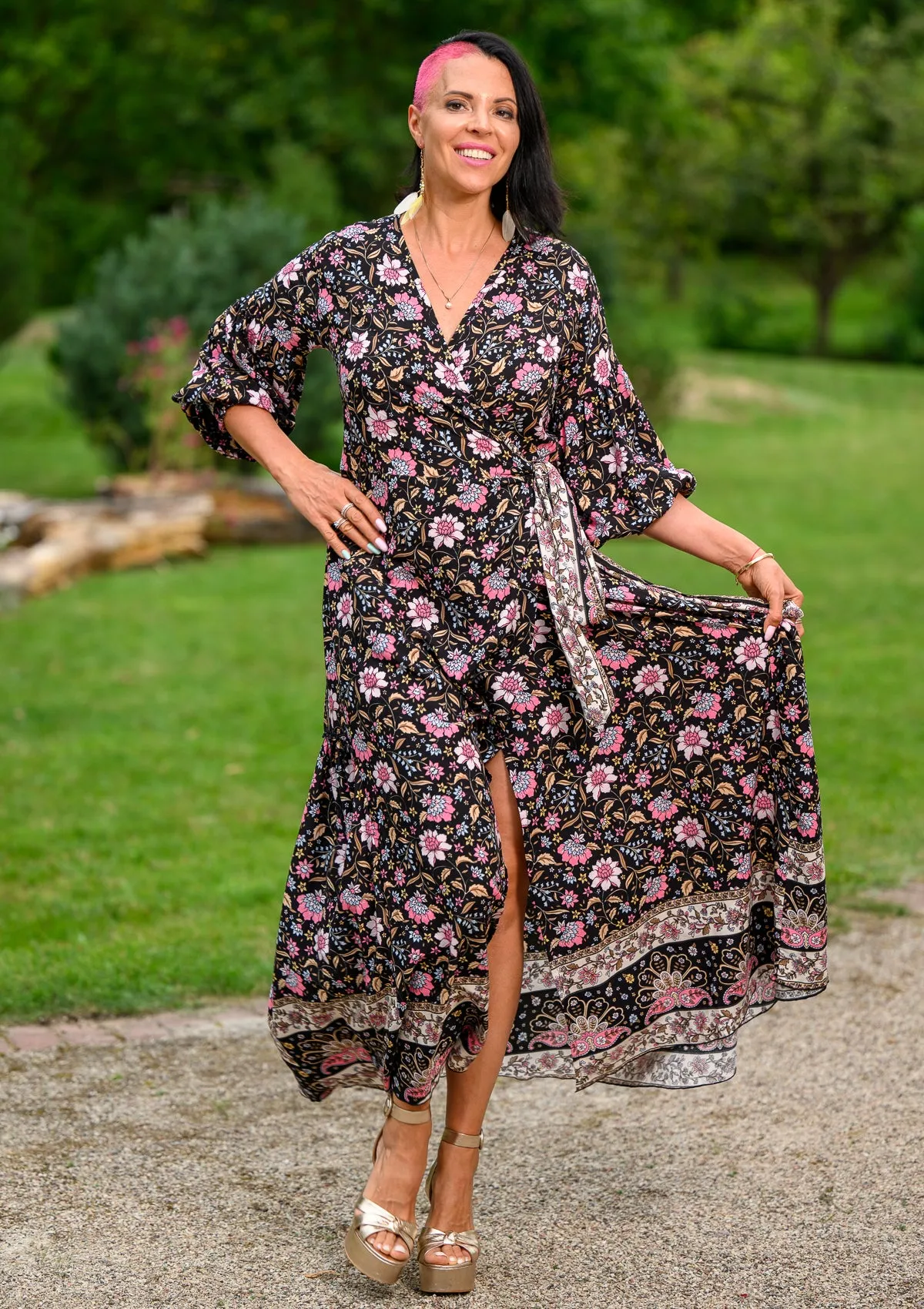 Queen Wrap Mix Floral Dress