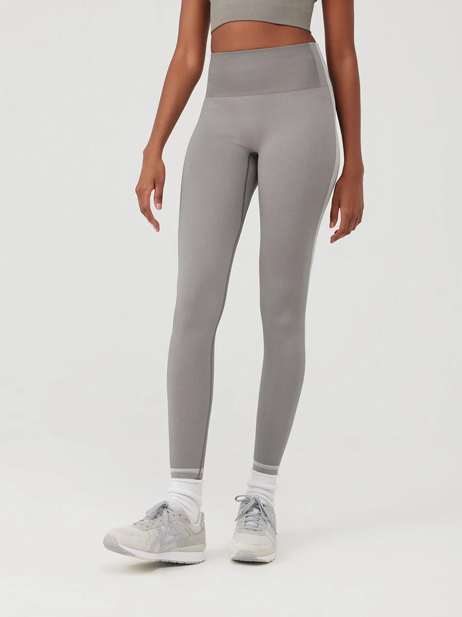 SeamlessSmooth 7/8 Legging