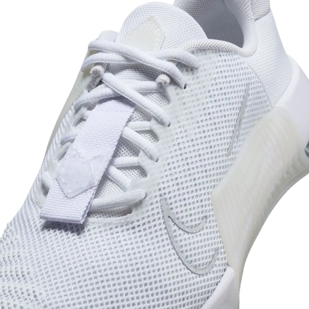 Womens Metcon 9 - White/Pure Platinum