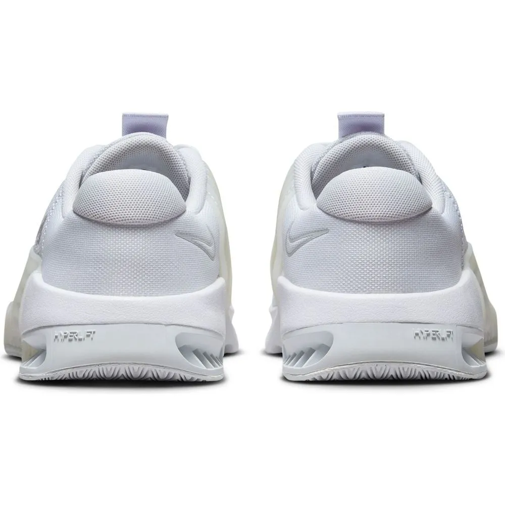 Womens Metcon 9 - White/Pure Platinum